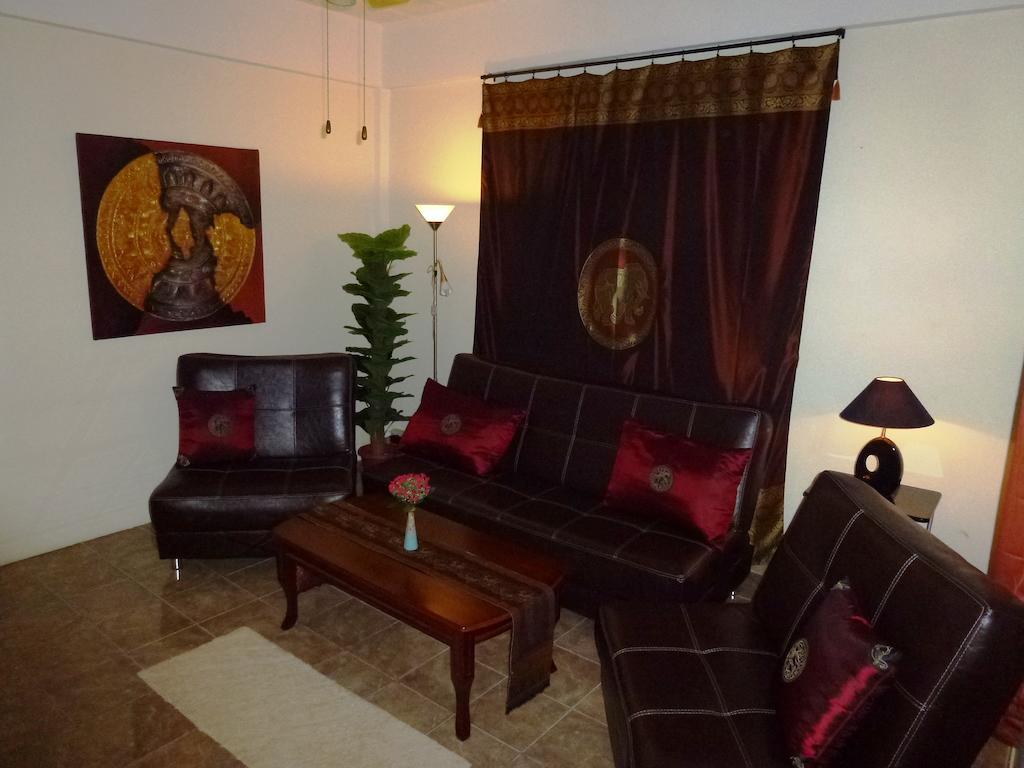 Bellmans Restaurant & Guesthouse Karon Δωμάτιο φωτογραφία