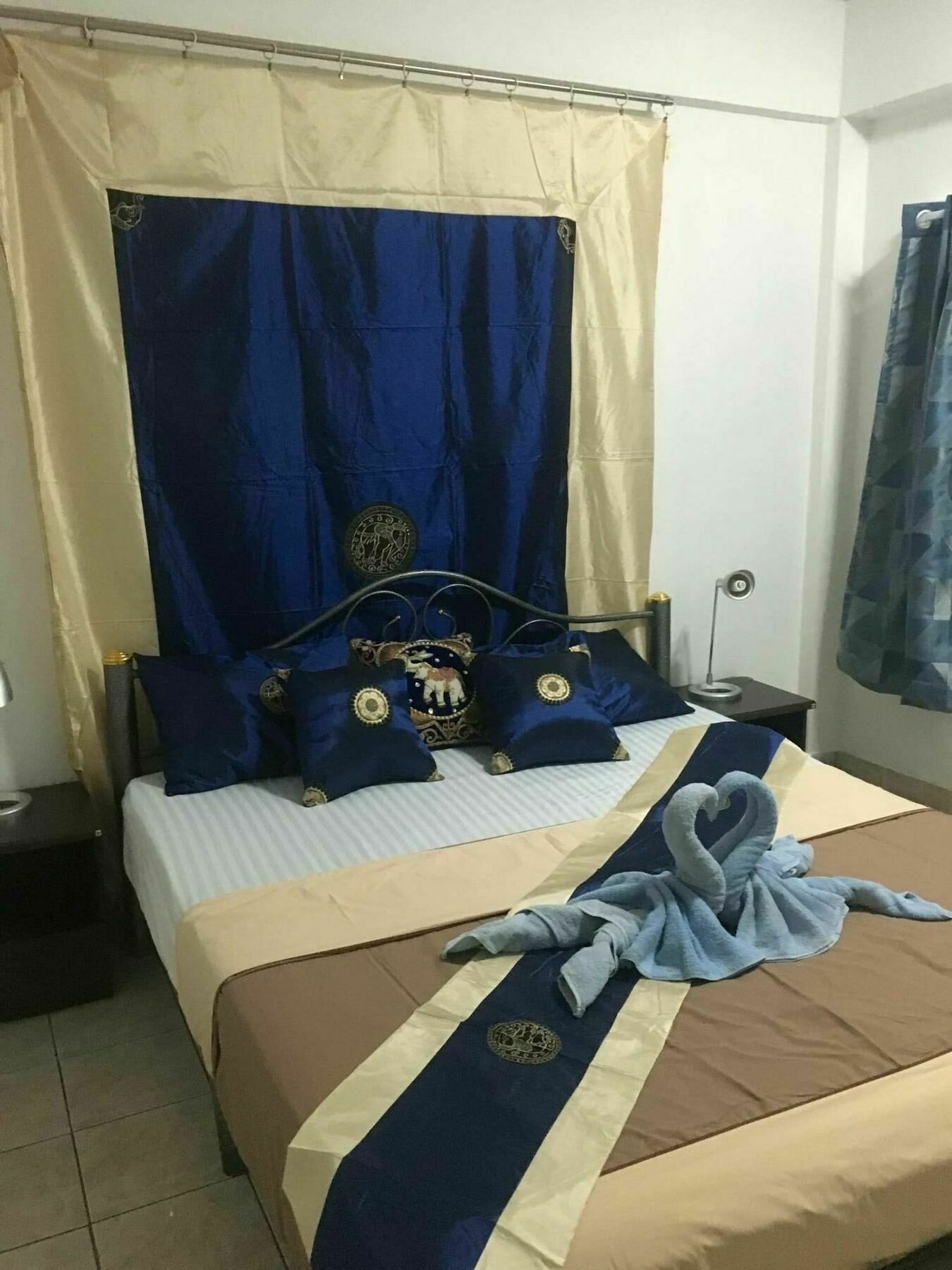 Bellmans Restaurant & Guesthouse Karon Εξωτερικό φωτογραφία