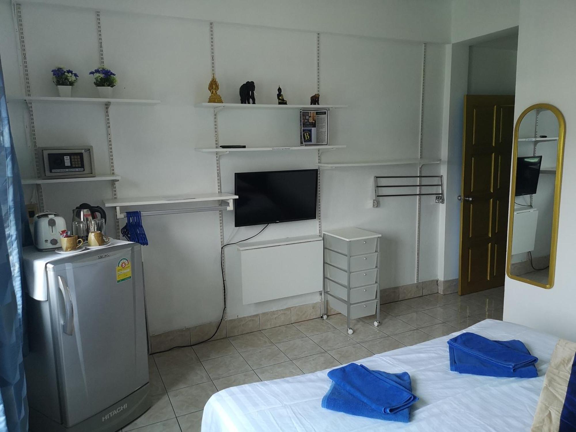 Bellmans Restaurant & Guesthouse Karon Εξωτερικό φωτογραφία